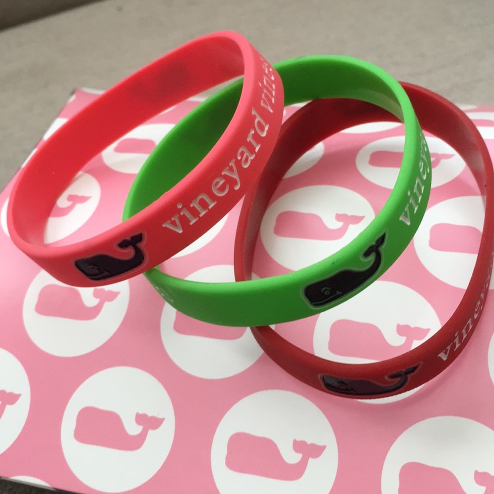 Vineyard Vines Wrist bands (3)